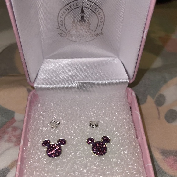 DISNEYPARKS EXCLUSIVE—THE AUTHENTIC ORIGINAL DISNEYPARKS FINE JEWELRY COLLECTION